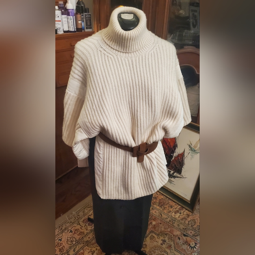 Luscious Chunky 100% Cashmere Club Monaco Turtleneck